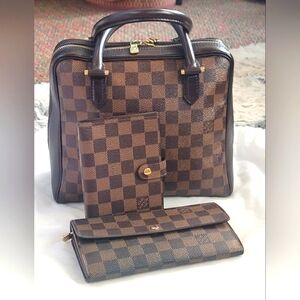 EXCELLENT CONDITION Louis Vuitton Bundle
